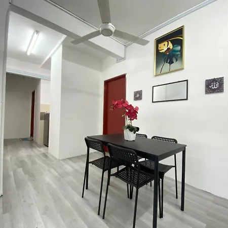 Homestay Kuala Terengganu Affan01 Dekat Pantai Batu Buruk Exterior photo